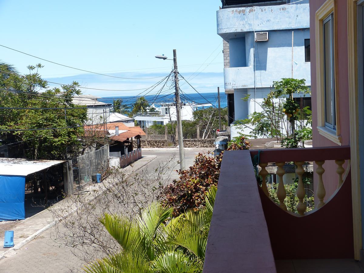 Hostal Terito Puerto Baquerizo Moreno Dış mekan fotoğraf