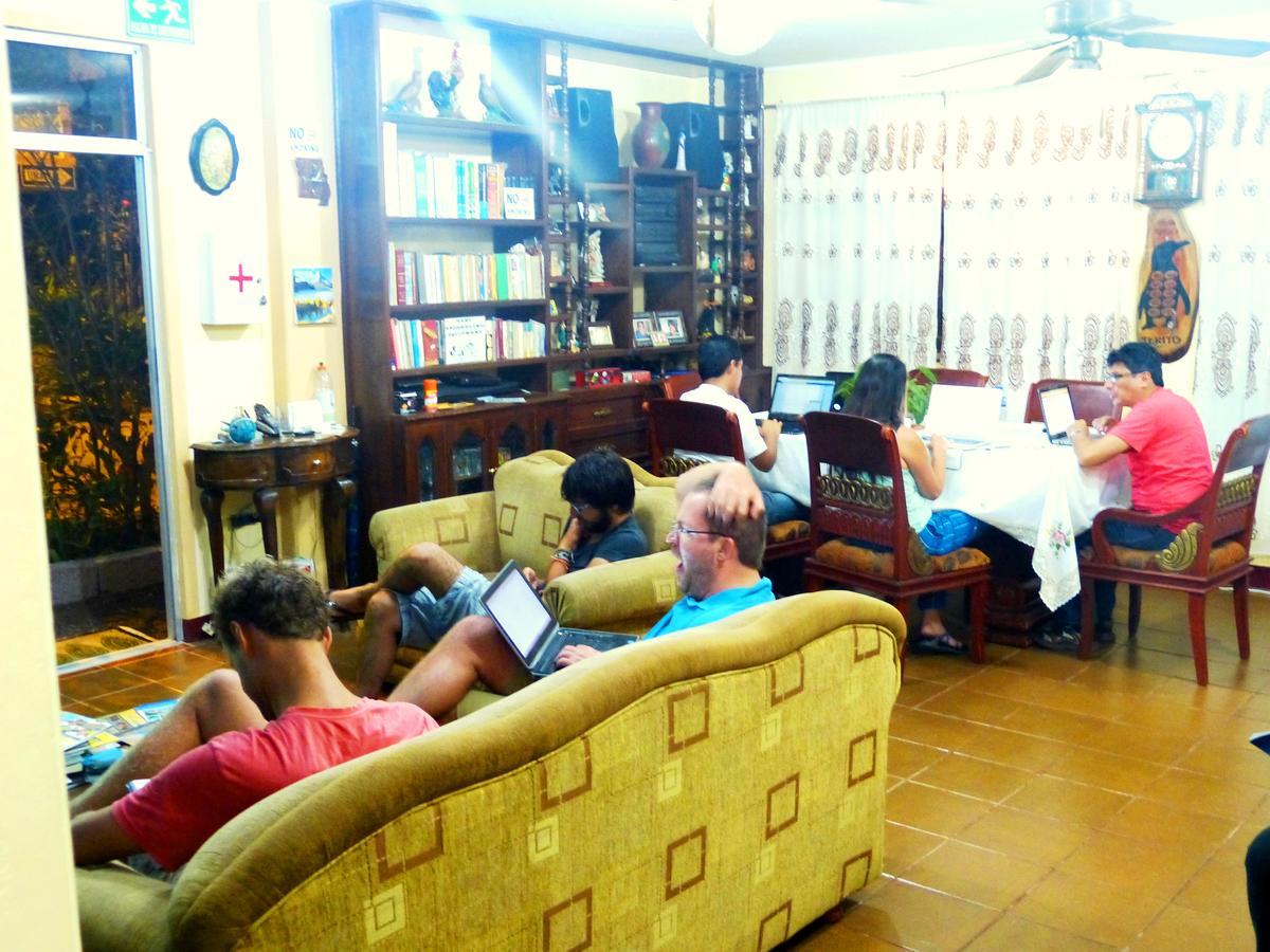 Hostal Terito Puerto Baquerizo Moreno Dış mekan fotoğraf