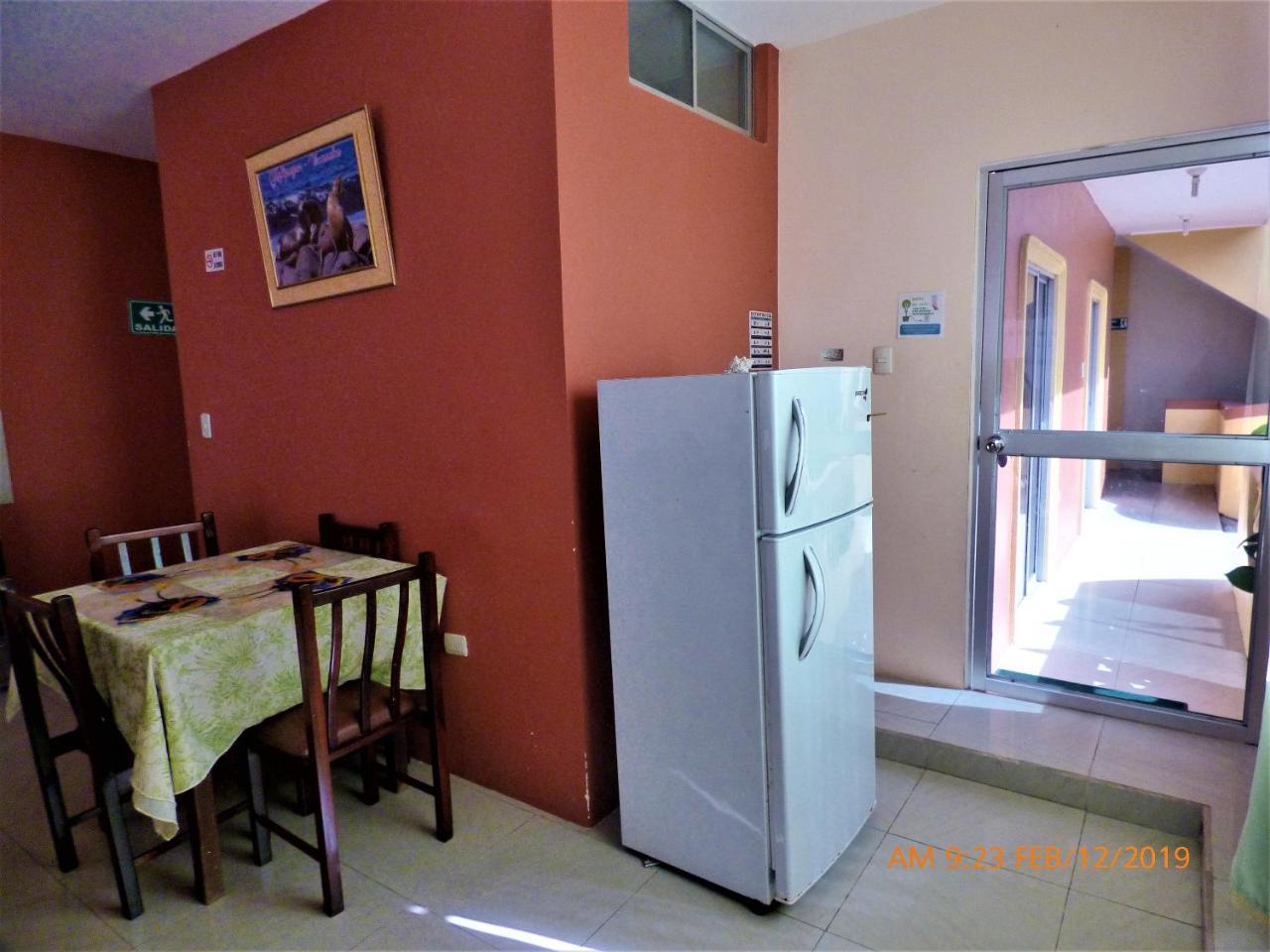 Hostal Terito Puerto Baquerizo Moreno Dış mekan fotoğraf
